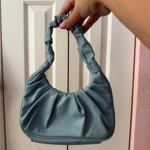 Light Blue Trendy Handbag - Picture 3 of 6